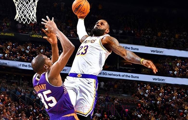 詹姆斯得分突破51000分成NBA历史第一人 湖人胜猛龙 詹姆斯得分突破51000分成NBA历史第一人 湖人胜猛龙