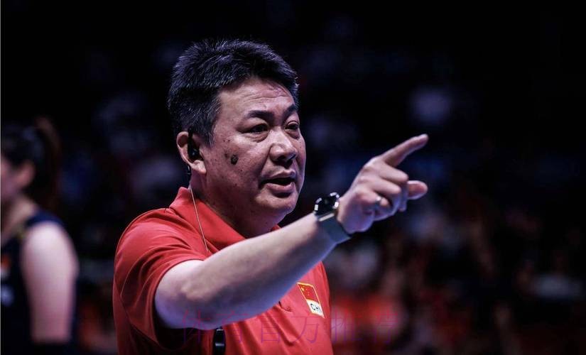 刚愎自用？女排蔡斌透露不用新人真正原因，满足2大条件才有机会